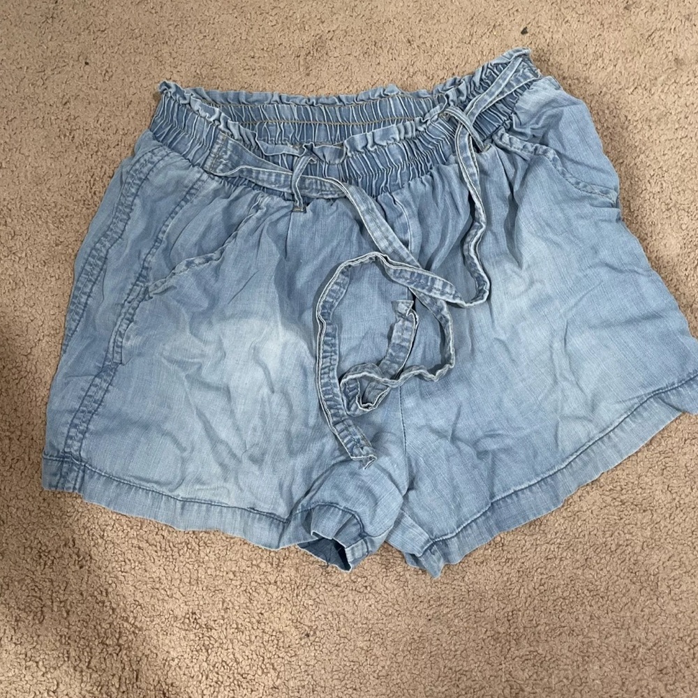 Target Tie Baggy Jean Shorts